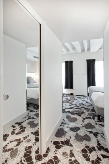 55ebd-chambres_deluxe_hotel_chavanel_paris