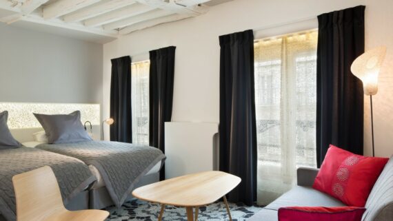 c26c1-chambres_deluxe_hotel_chavanel_paris