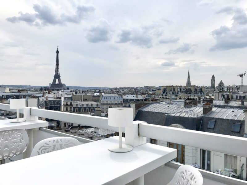 La Terr’Ice Marignan, un rooftop chic « Moët & Chandon » avec vue sur la Tour Eiffel