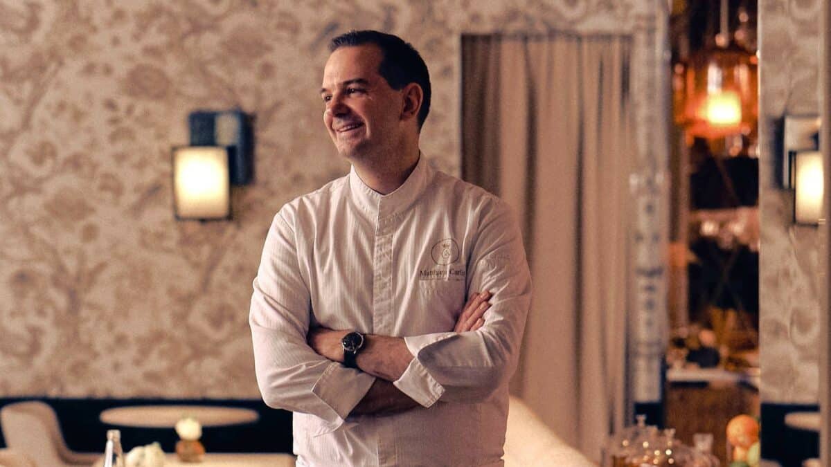 « Le goût, la texture et l’esthétisme sont au cœur de mes créations » Matthieu Carlin, Chef Pâtissier à l’Hôtel de Crillon, A Rosewood Hotel